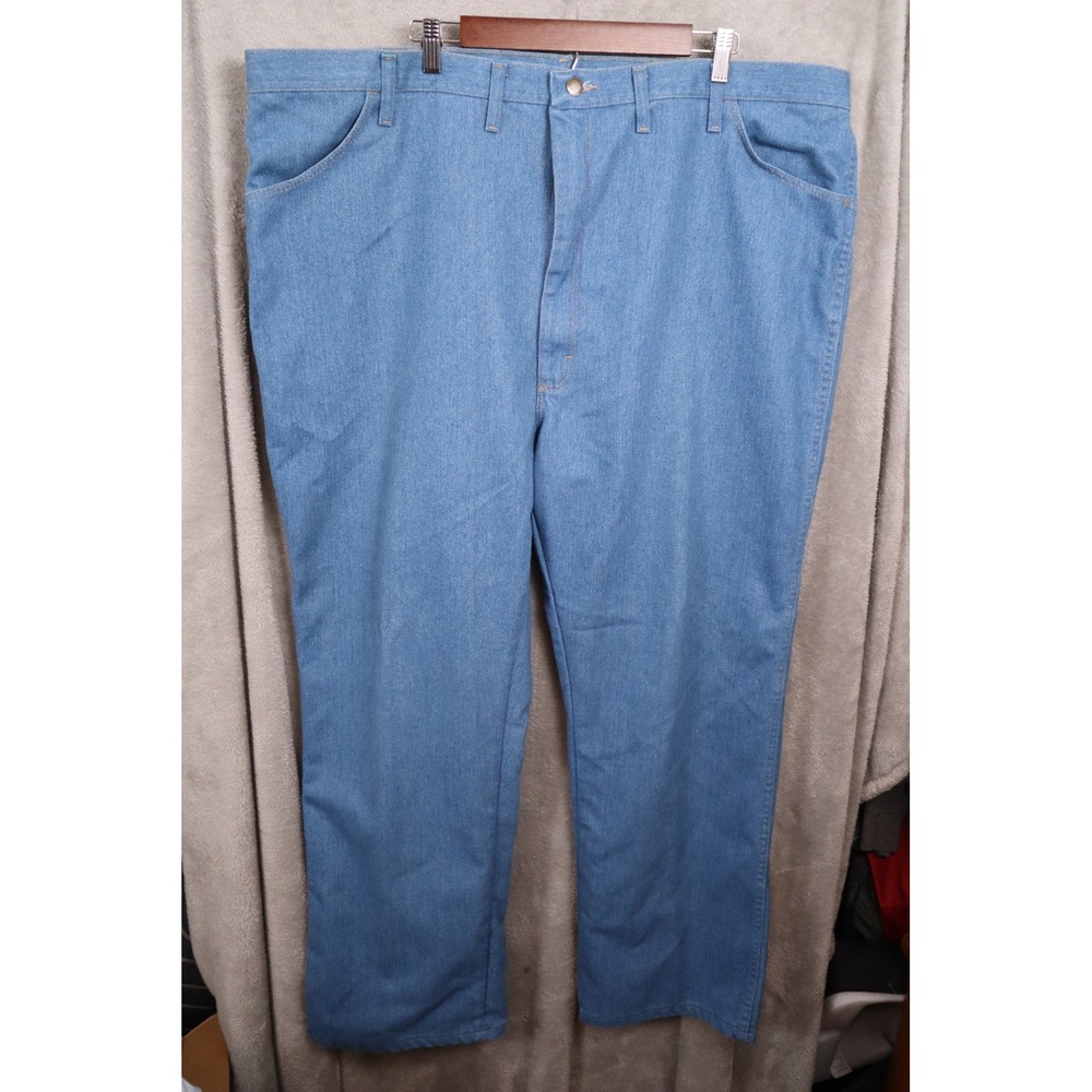 Wrangler Rugged Wear Mens Light Wash Straight Leg Jeans 50x32 Blue 39056LB